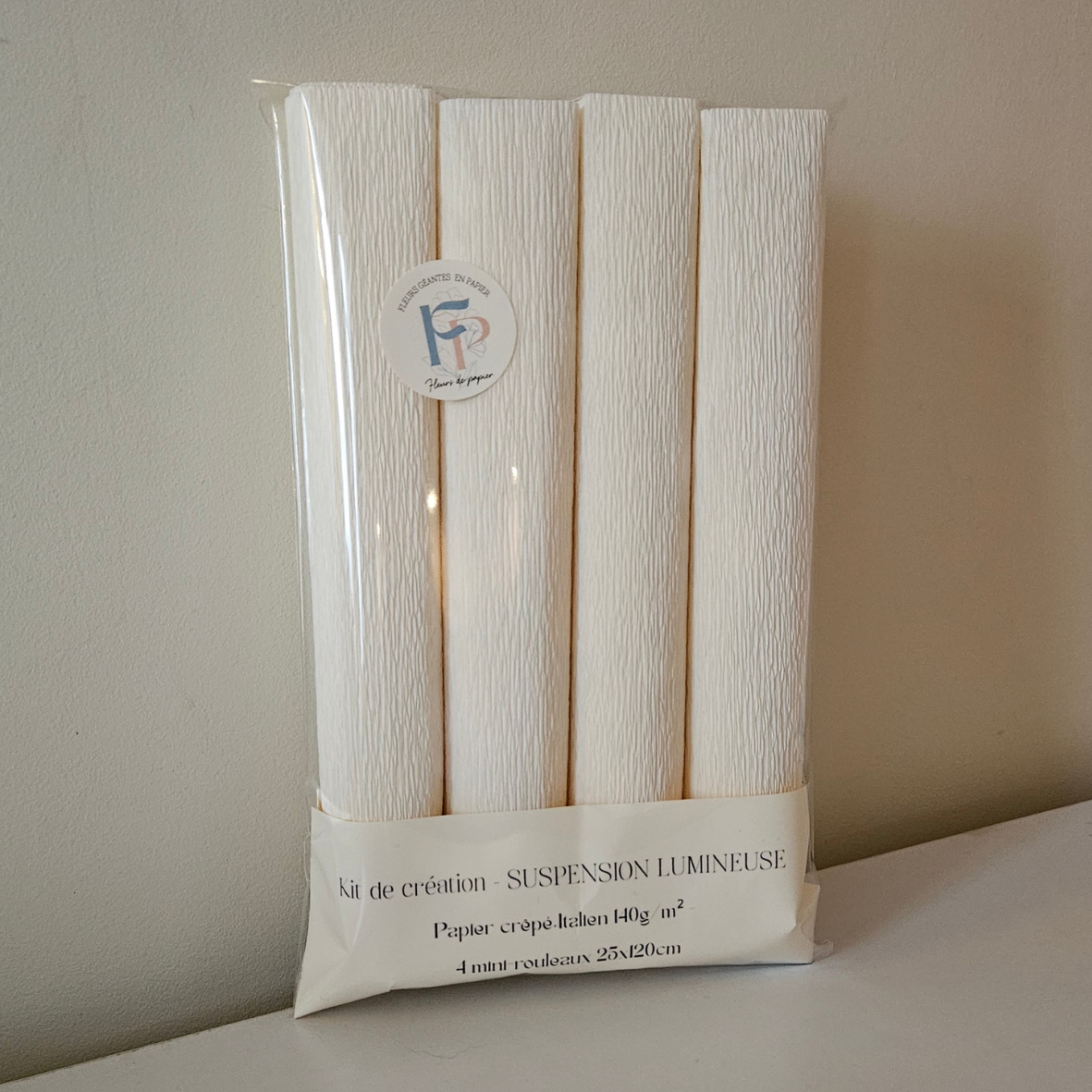 GUIDE POUR APPRENDRE "Crée ta propre suspension lumineuse, effet pétales de fleur" diam. 60cm