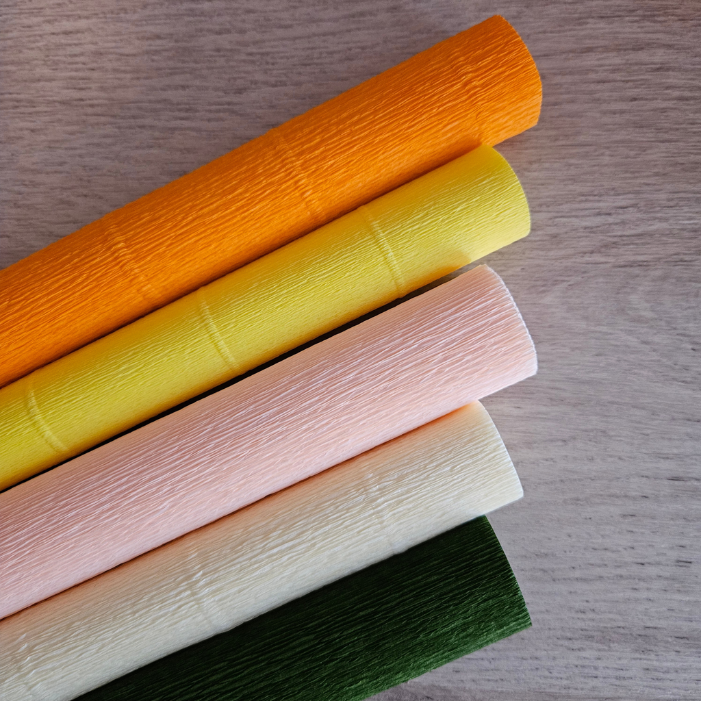 Kit de 5 mini rouleaux 25cm x 75cm de papier crêpé, dégradé orange/jaune/rose
