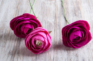 Kit de 5 mini rouleaux 25cm x 75cm de papier crêpé, dégradé violet/lilas