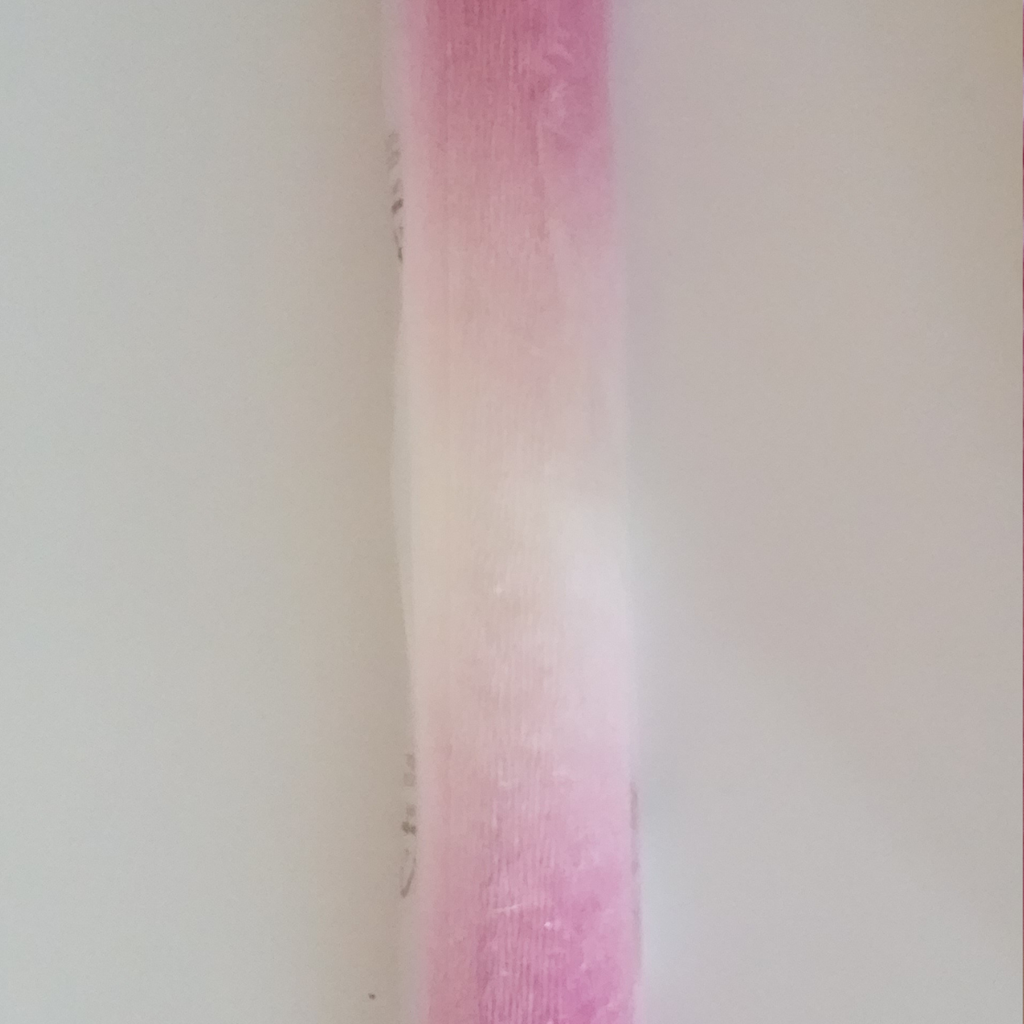 Papier crêpé italien NUANCÉ FUSHIA/BLANC - 600/1 - 140g/m2 Qualité supérieure 180g